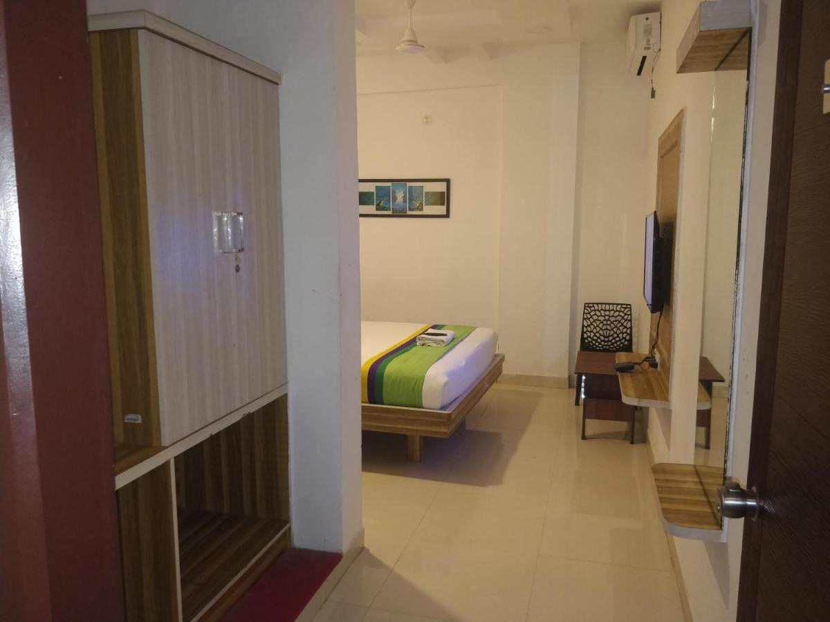 Hotel Dhruv Palace Bangalore Jakkur Экстерьер фото