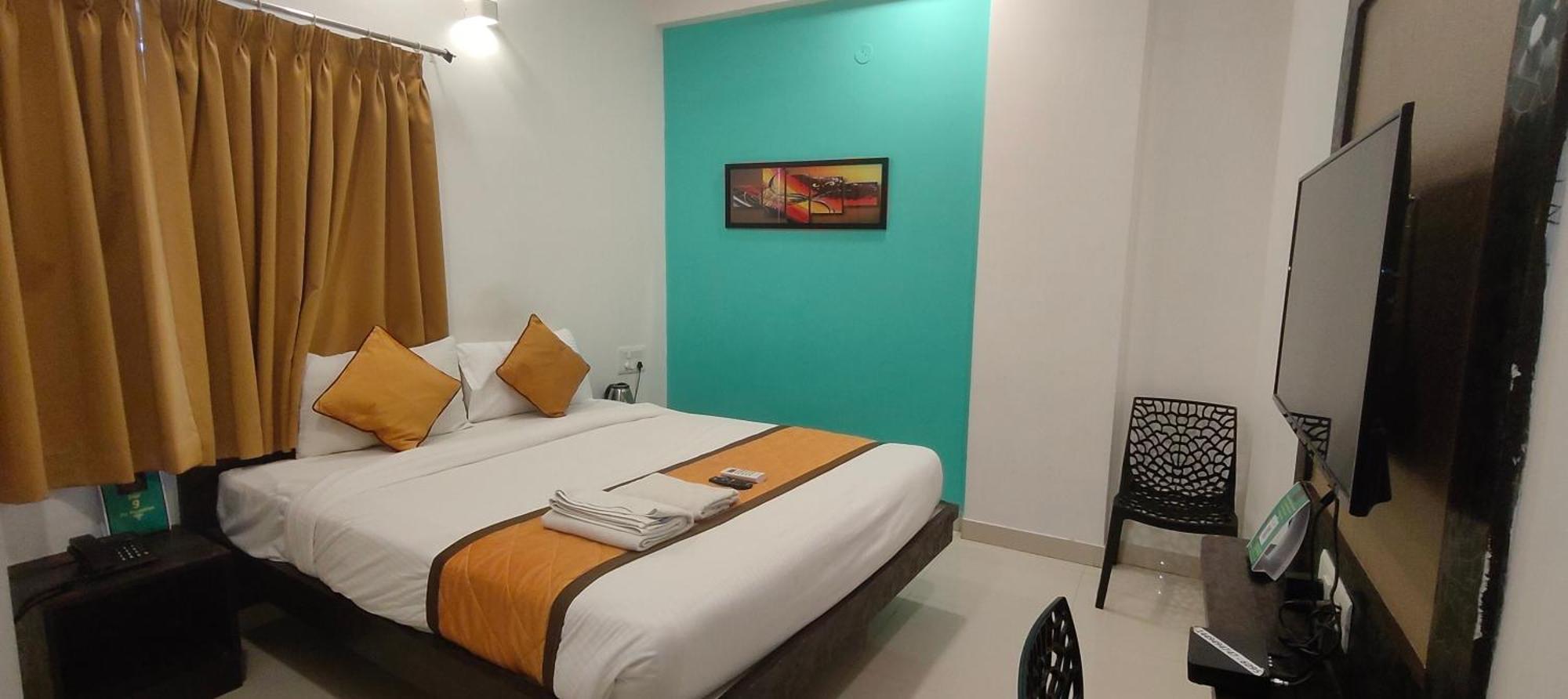 Hotel Dhruv Palace Bangalore Jakkur Экстерьер фото